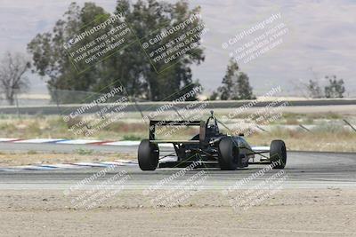 media/Jun-02-2024-CalClub SCCA (Sun) [[05fc656a50]]/Group 6/Qualifying/